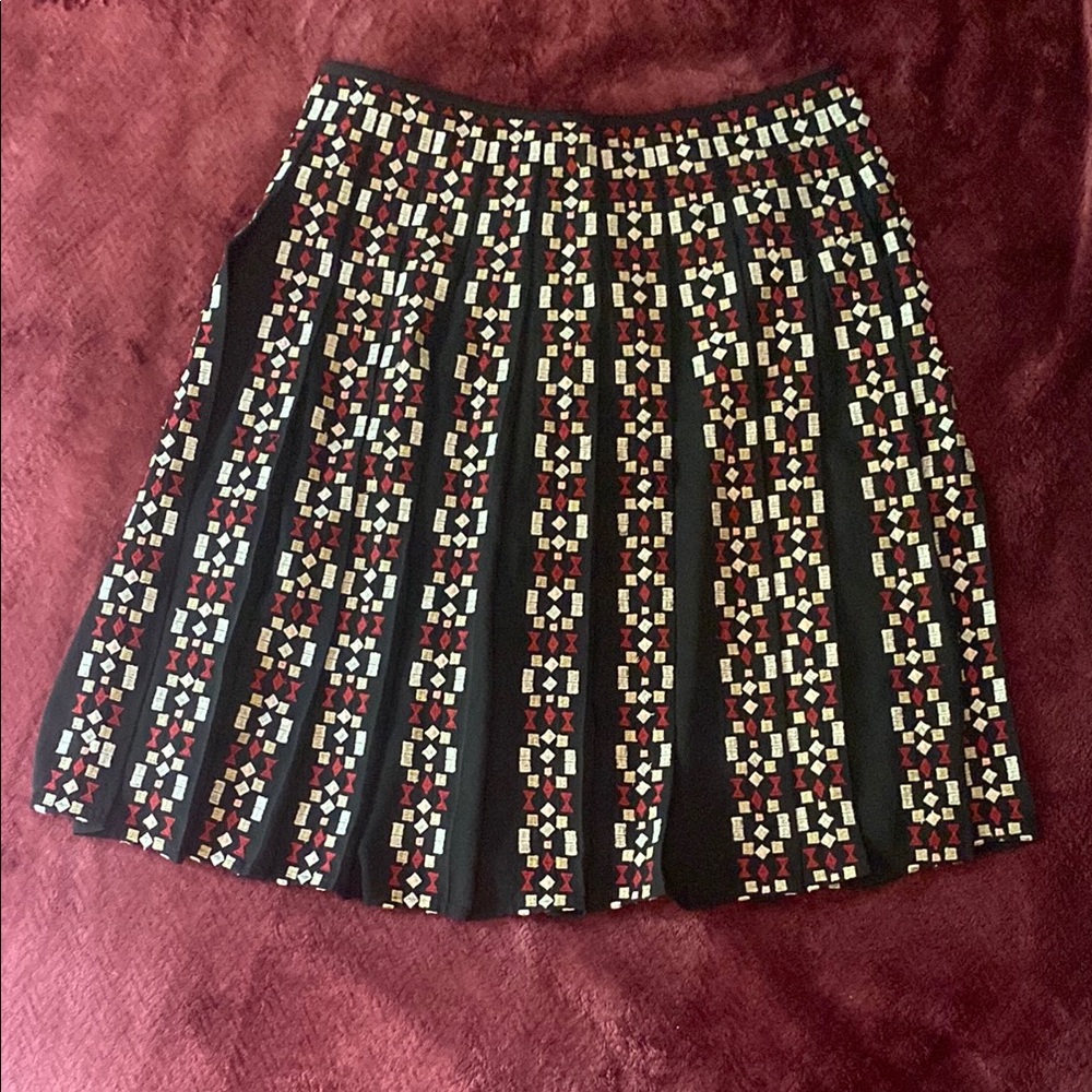 Ann Taylor Factory Black and White Mini A-Line Skirt